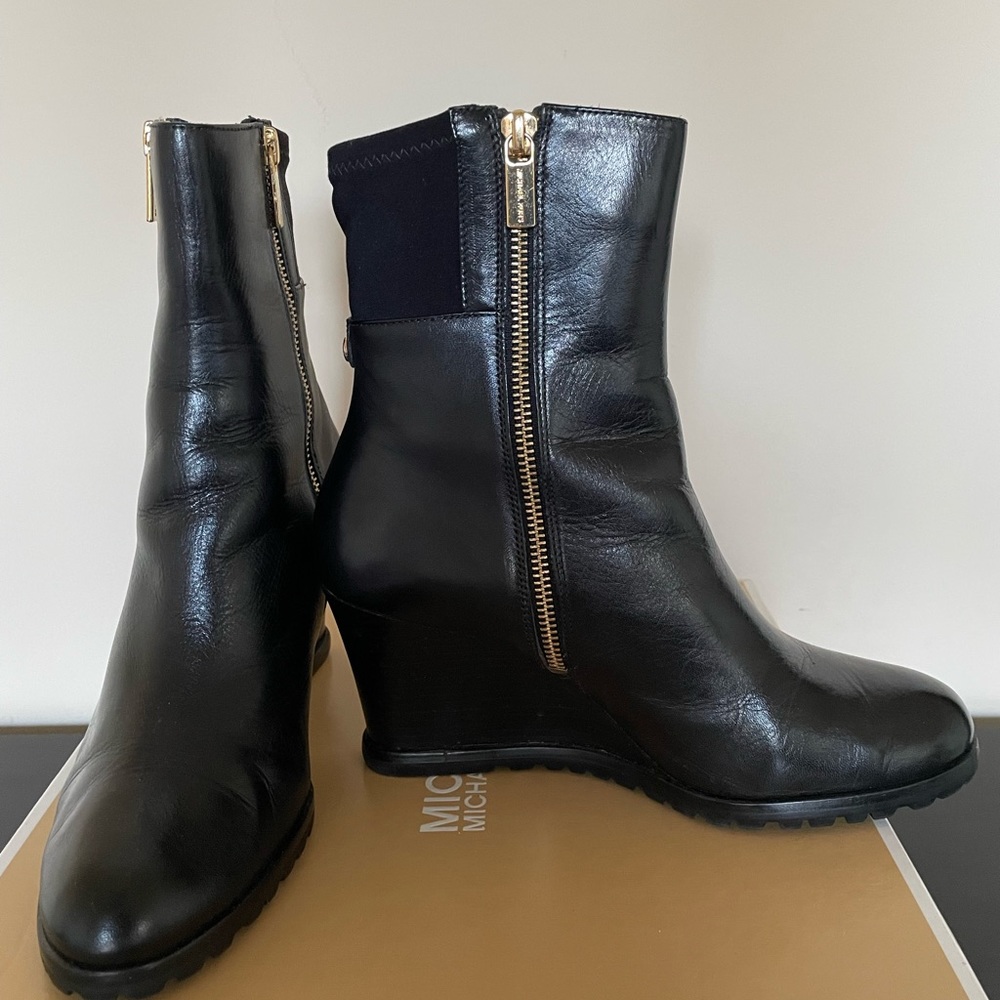 Michael Kors Aileen Vachetta Leather Wedge Ankle Boot Size 8